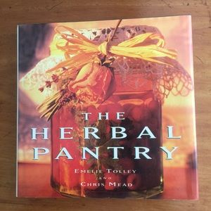 📚The Herbal Pantry Cook Book 📚  2/$15